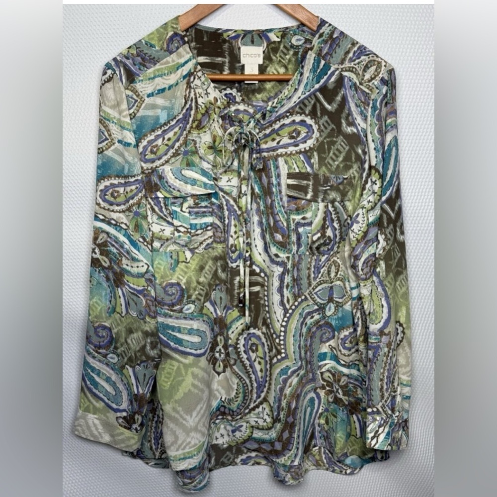 Chico’s Tunic Size 3, XL, 16 Paisley Lace-Up V-Neck, Roll-Tab Sleeves Blouse